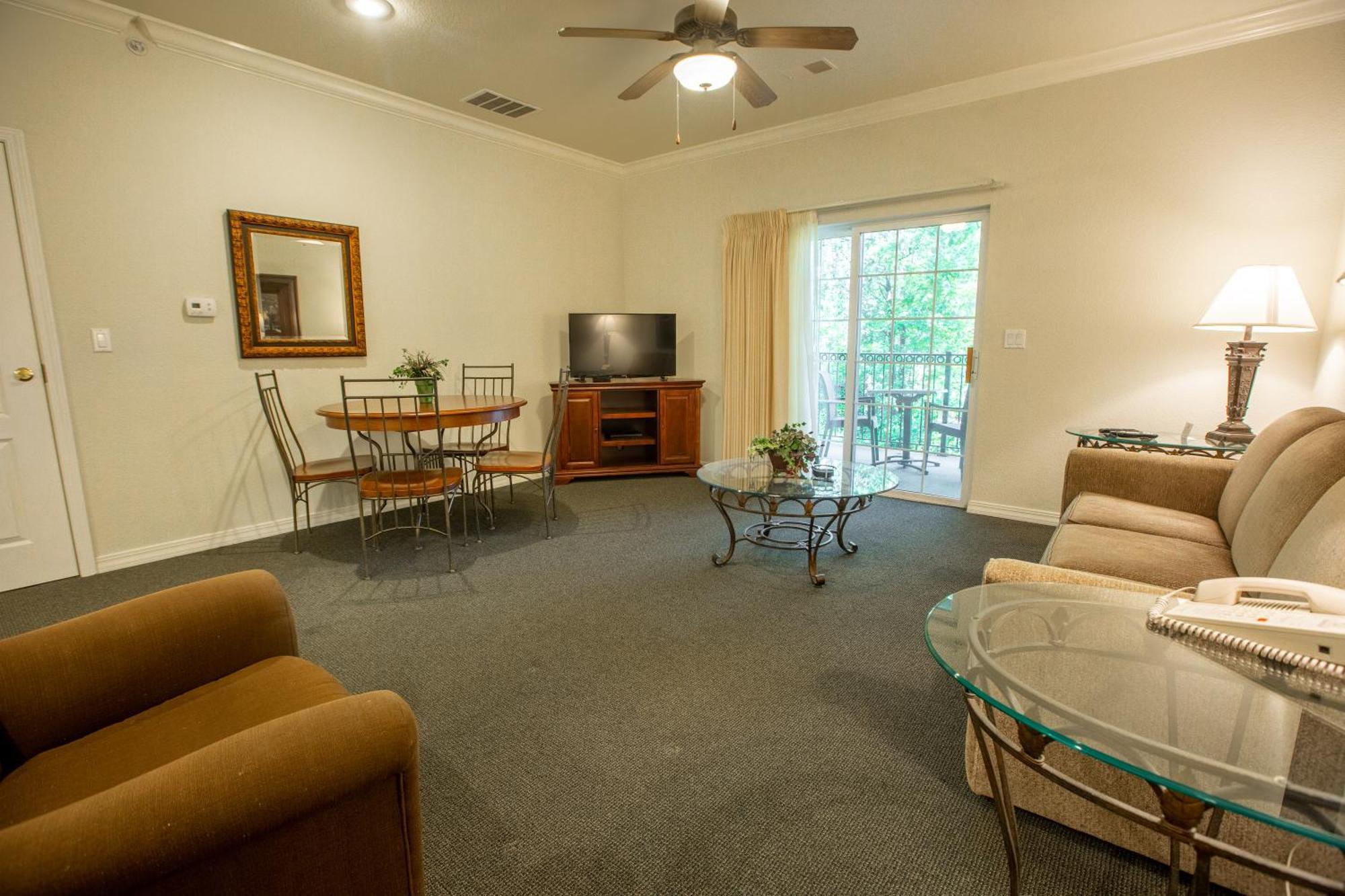 French Quarter Resort ブランソン エクステリア 写真