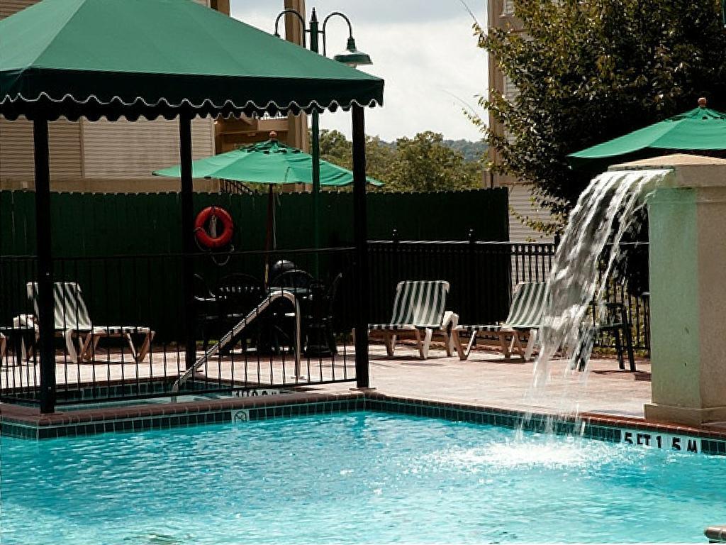 French Quarter Resort ブランソン エクステリア 写真